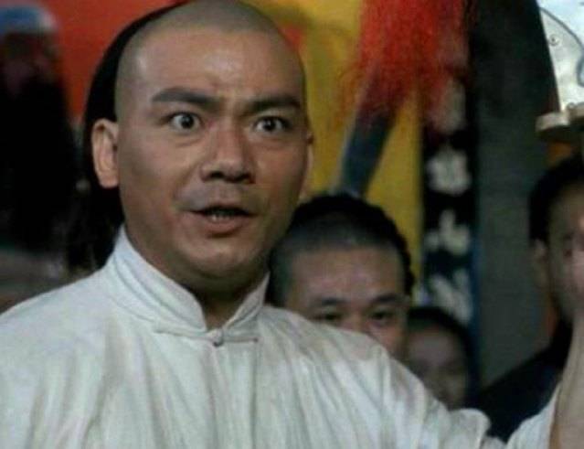 王群:香港电影学者余慕云曾说"从外貌来看,最像黄飞鸿本人的演员是王