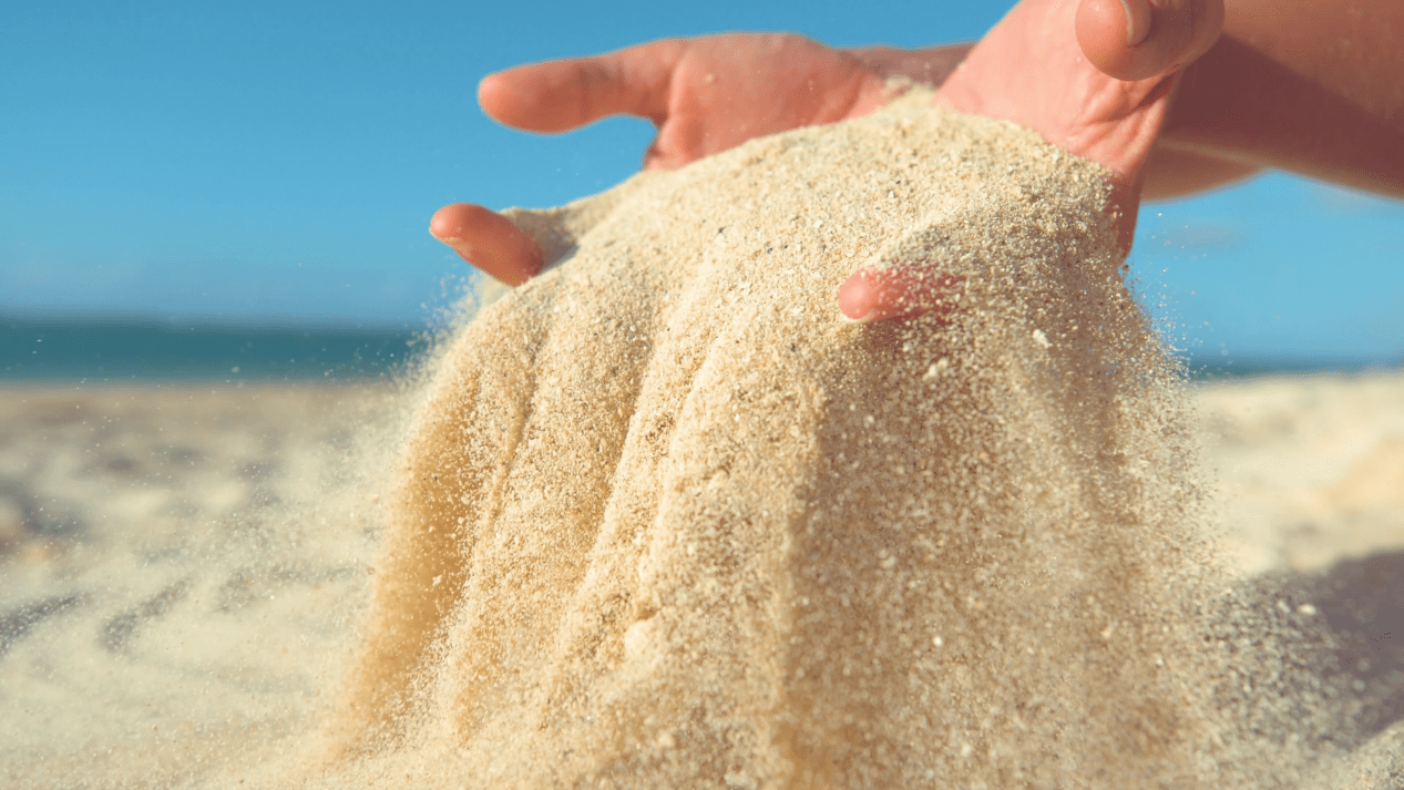 沙子  