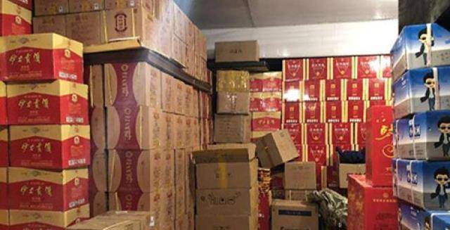 表面生意不好,烟酒店却越开越多?内行人:老板"2个字"信不得