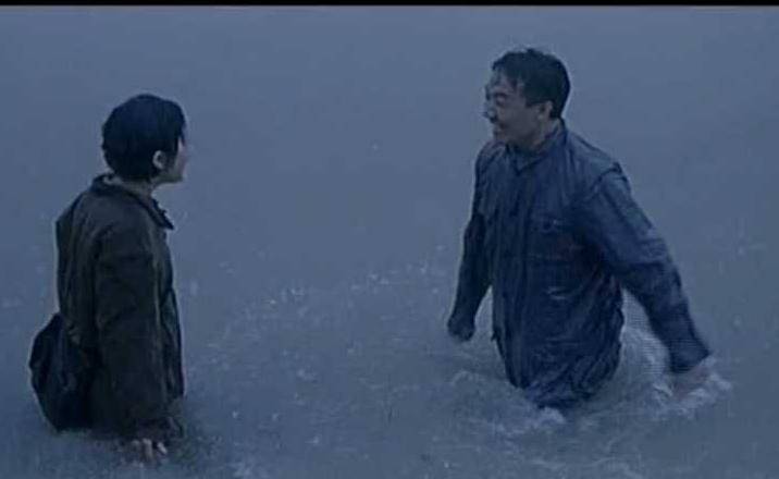 《横空出世》:搞出原子弹,挺起腰杆子