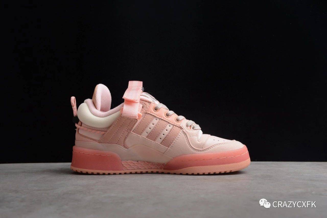 阿迪达斯adidasforumbucklelowxbadbunny校园风魔术扣彩蛋运动鞋