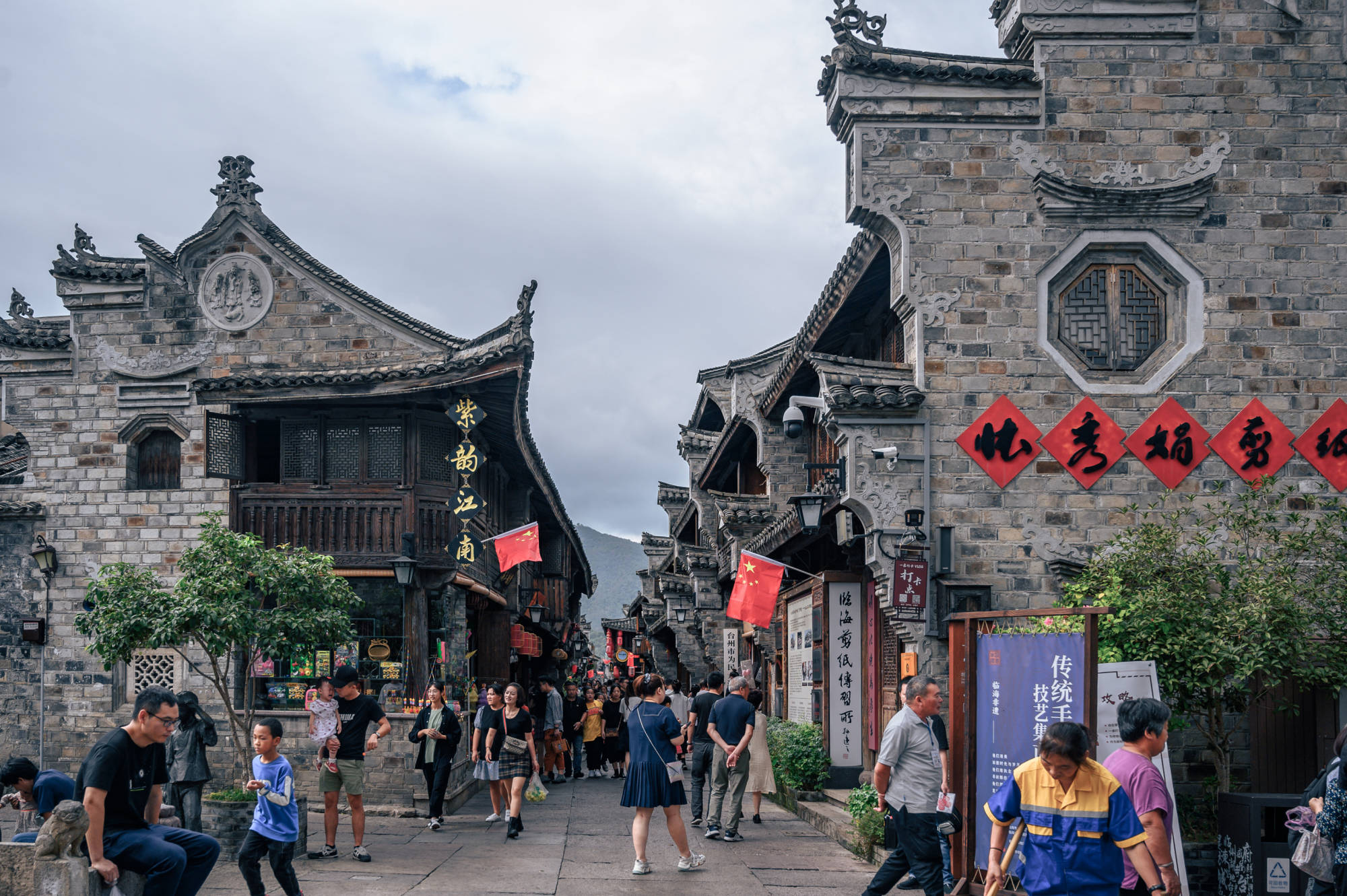 临海这条低调的千年古街,被誉为"浙江第一条古街,门票还免费