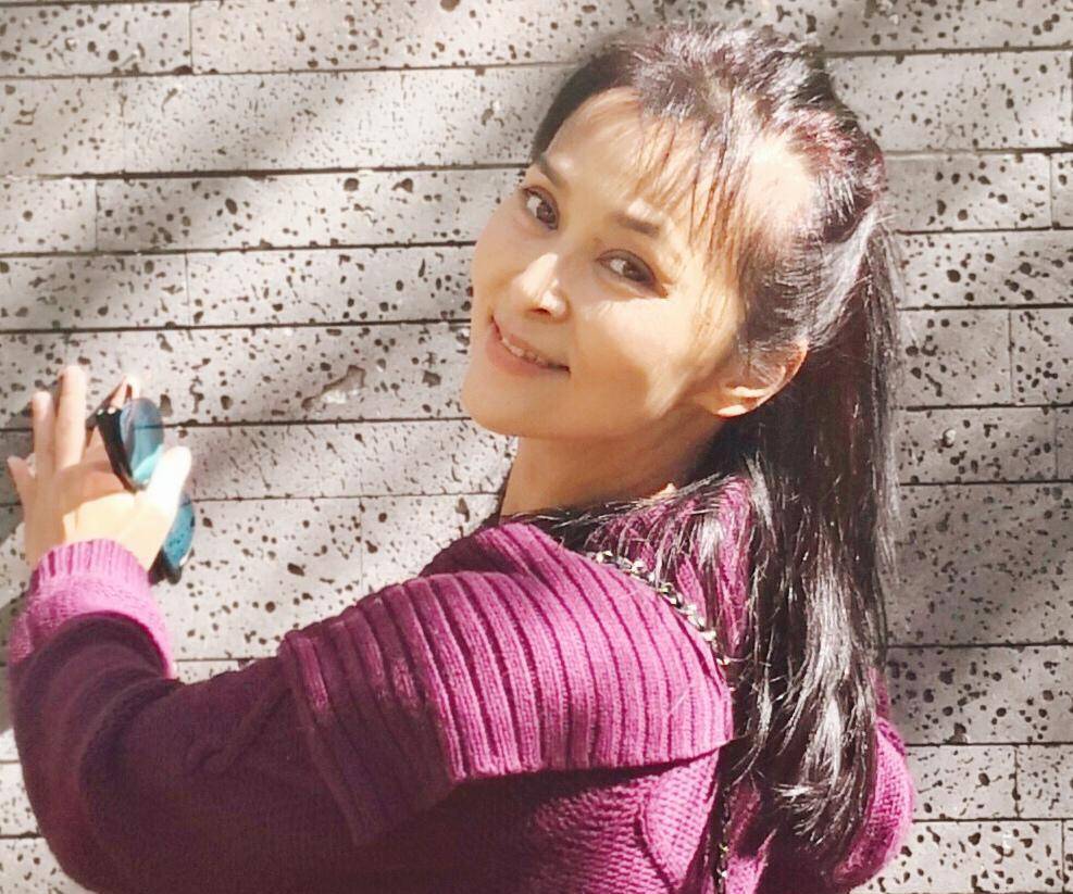 三何:何晴偷食人夫后离婚,何音当主妇13年被绿,仅何琳