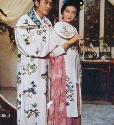 80年代大陆古装美女只服这10位个个眉目传情灵动自然