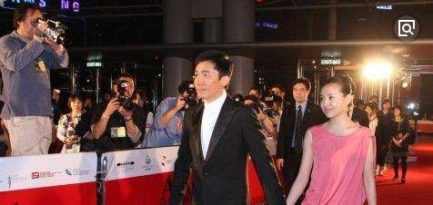 梁朝伟最爱,同潘粤明同居8年,与韩红暧昧不清,现复出惨当群演