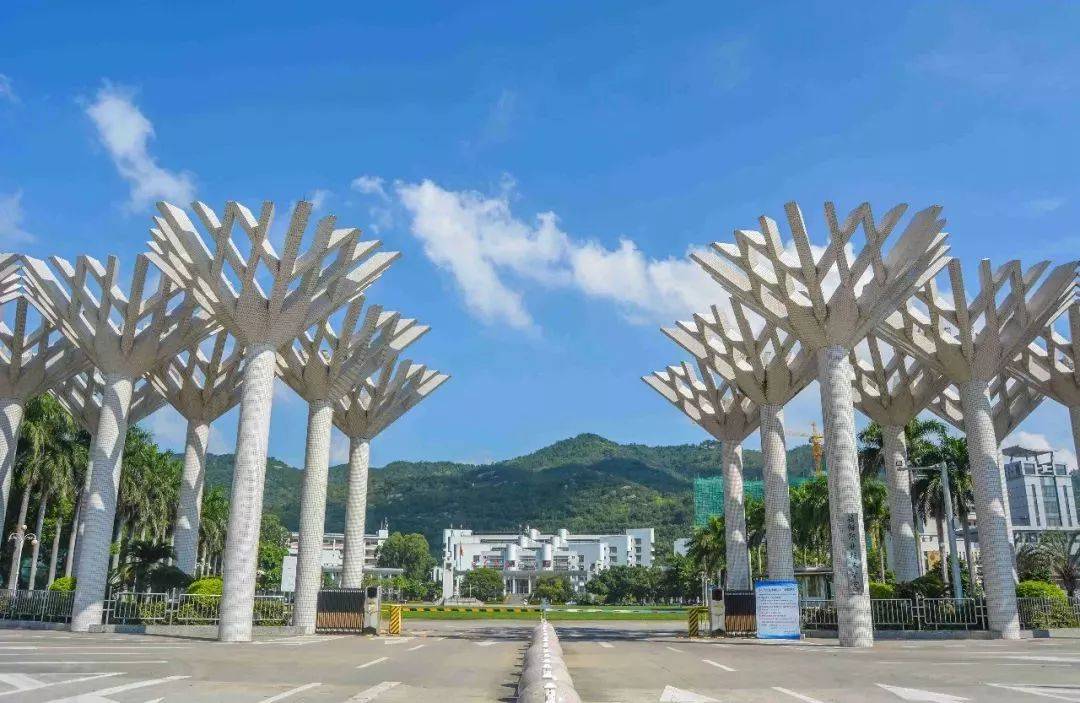 中山职业技术学院