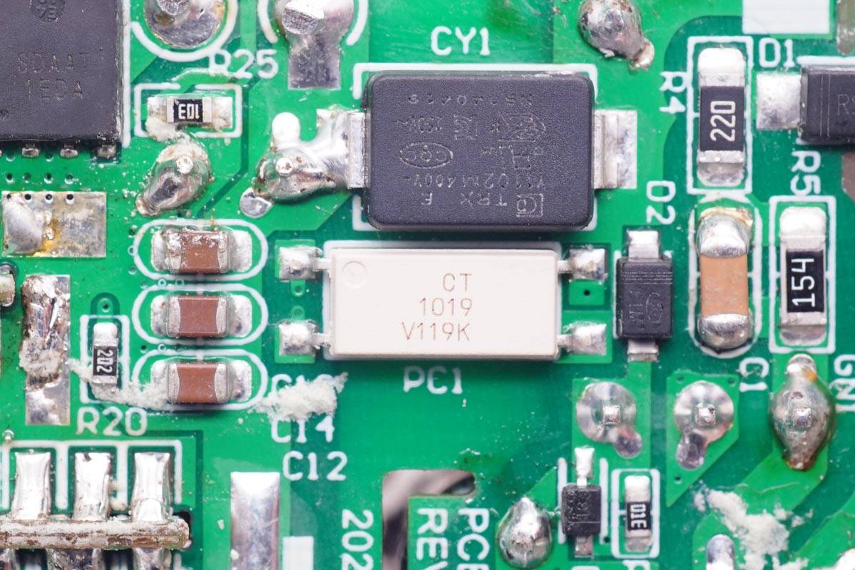 原创内置氮矽科技dxe65h010c160氮化镓开关管,征拓65w 2c1a氮化镓快充