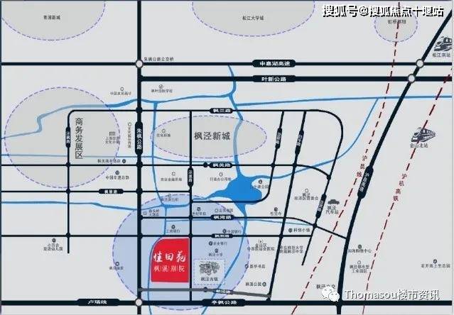 轨道交通方面:项目东侧1公里处既新建的枫泾汽车站,有10余条公交线路