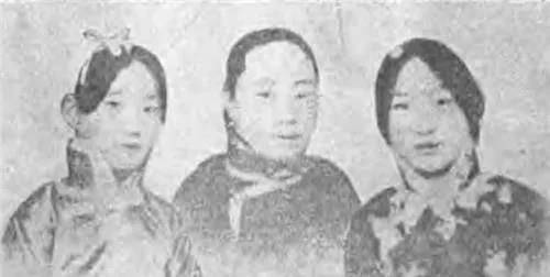 原创1916年袁世凯去世,留下12个漂亮女儿,她们嫁给了谁?后来怎样了