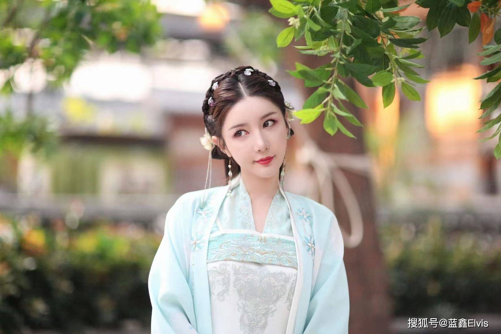 演员上淇《嘉南传》演绎张朵兰