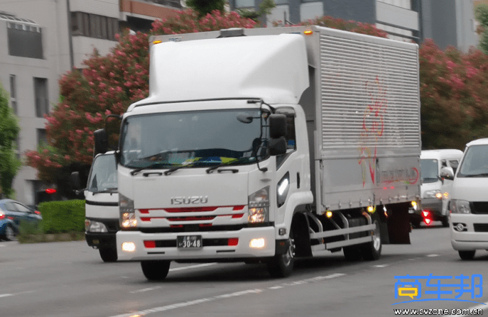 日本卡车安全细节设计探究_搜狐汽车_搜狐网