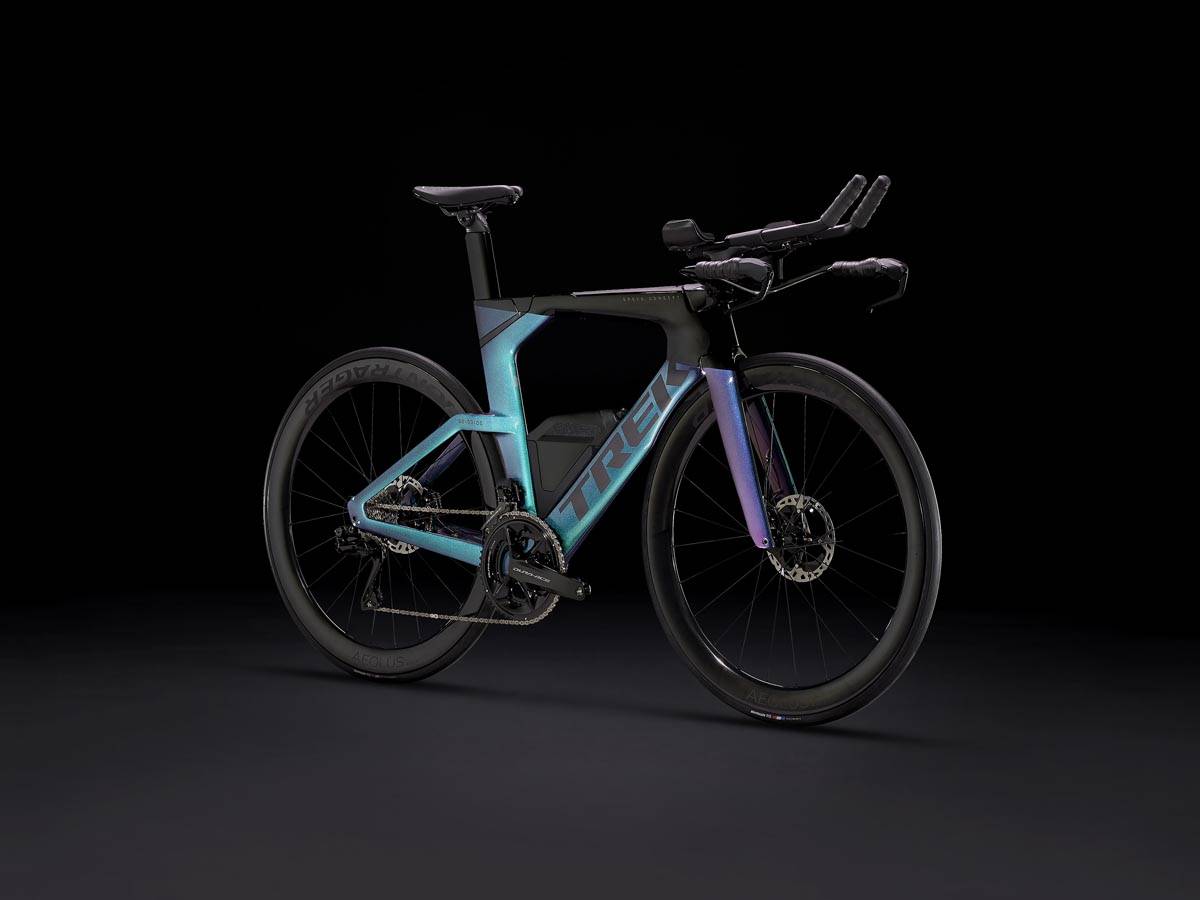 比老款快16瓦trek推出新款铁三车speedconcept