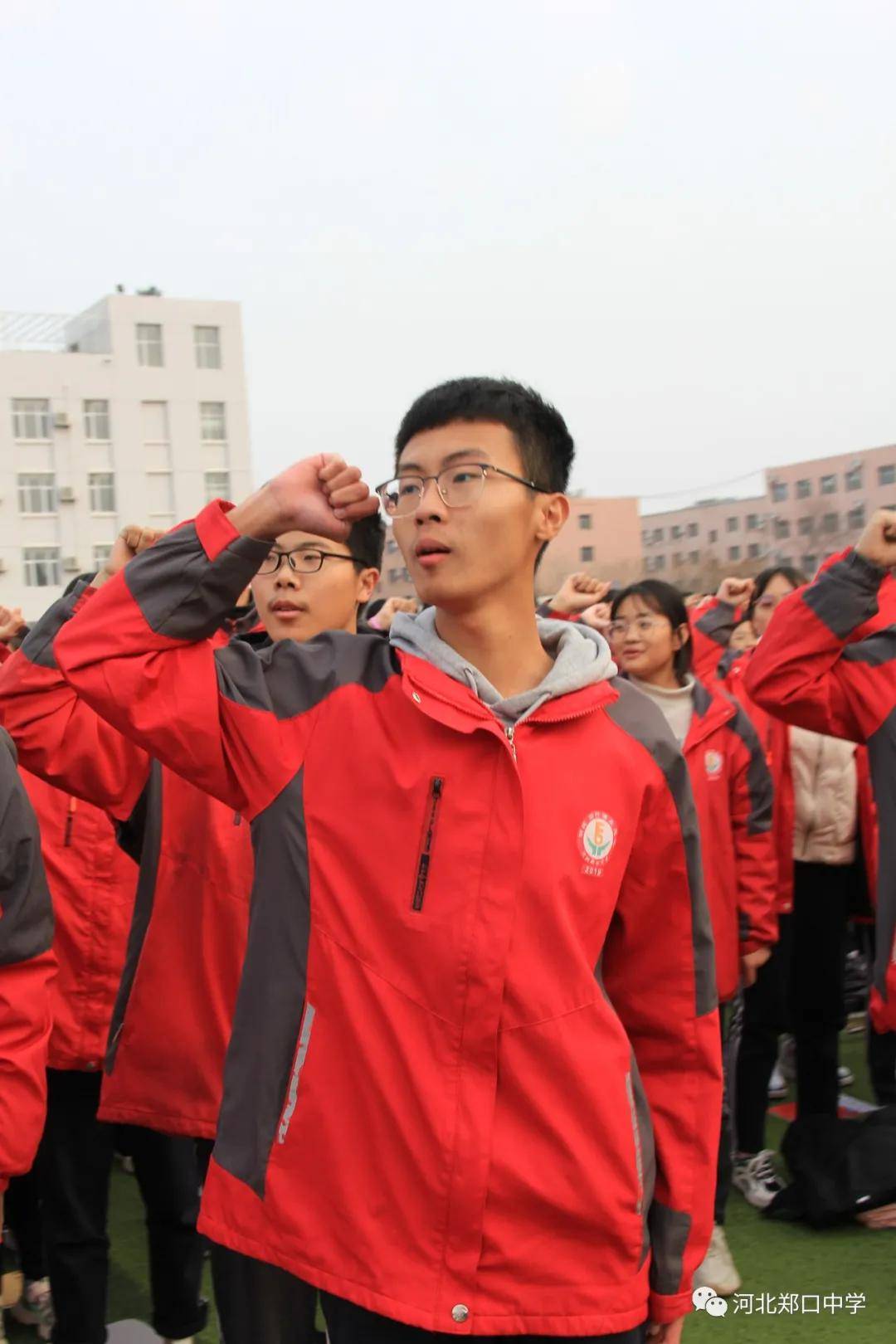 衡水市郑口中学召开高三期中考试表彰暨高考二百天誓师大会