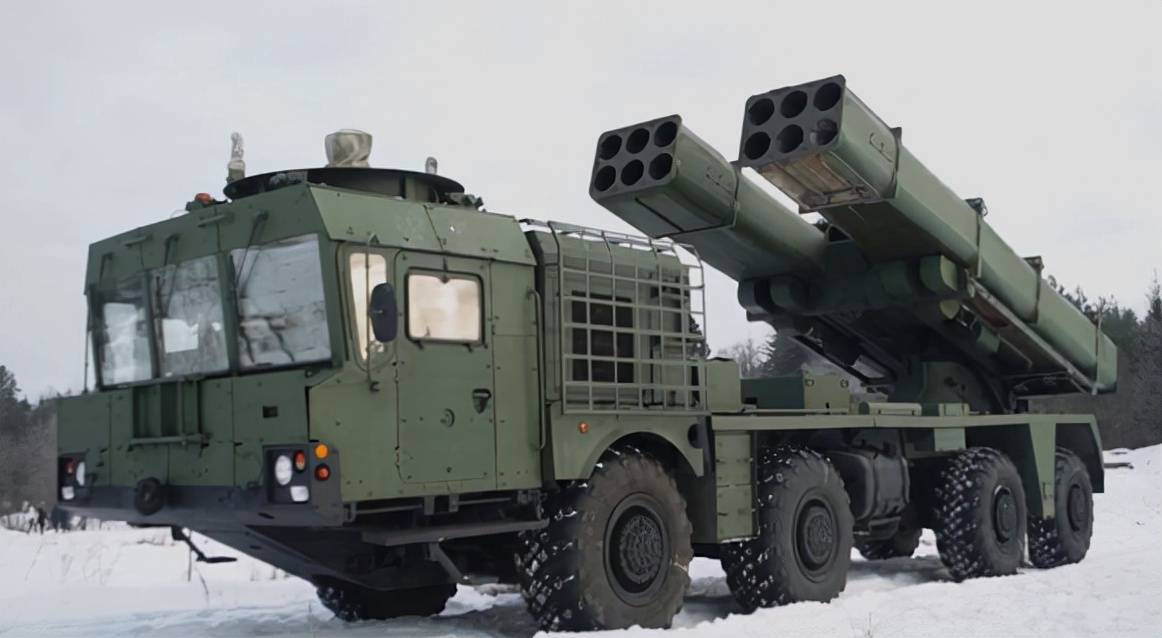 原创俄罗斯装备新型火箭炮,采用模块化设计,提升炮兵远程打击能力