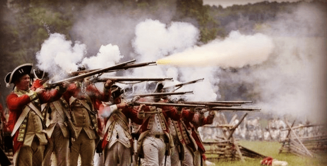18世纪时,这支"排队枪毙"的英国龙虾兵为何能在战场上