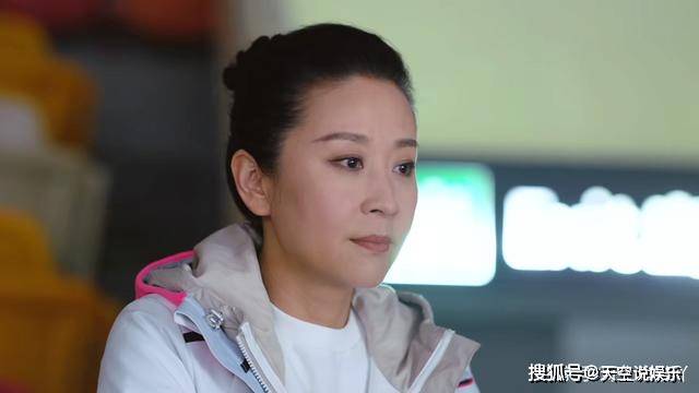 细节二:庄阅知道沈争一妈妈名字,表情微妙在剧中,明明沈妈妈与庄阅