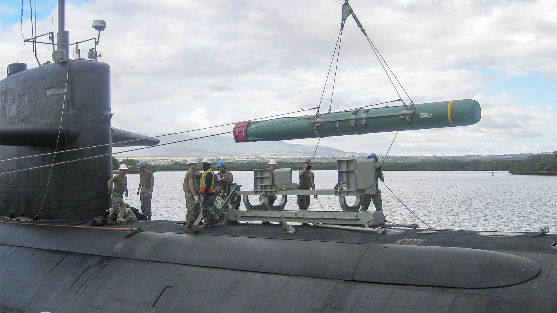原创突破禁区日本锂电潜艇拟装备射程1000公里导弹可攻击别国腹地