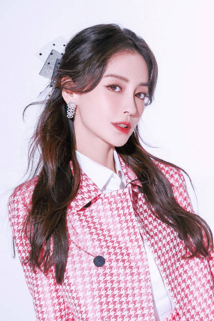 angelababy2022,angelababy剧照 北京台春晚官宣angelababy和葛优成为2022年代言人,baby表示:"我和