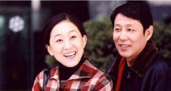 女版陈道明,因与哥哥约定,56年未婚_陈进_陈瑾_陈明道