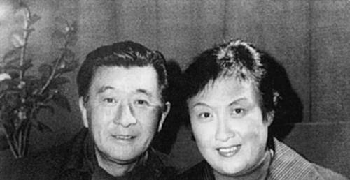 事业巅峰被人迫害入狱,6年后释放,妻子已改嫁好友,让人心疼_赵丹_新疆