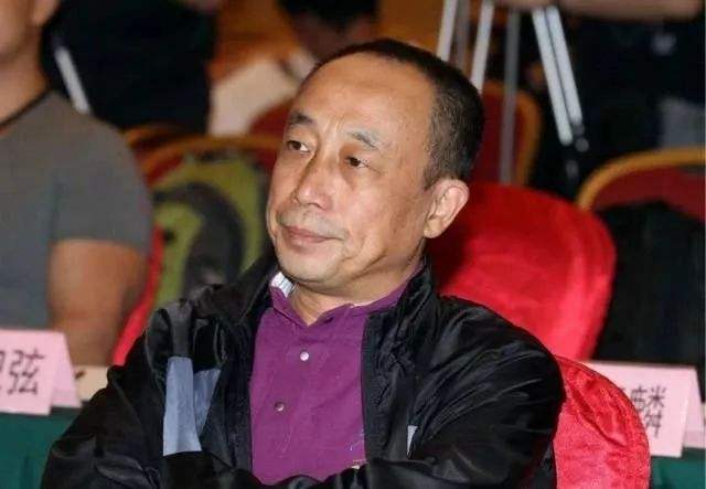 二婚吕丽萍,把继子当亲儿子,支持黄海波,炮轰冯小刚_张博宇_妻子_表演
