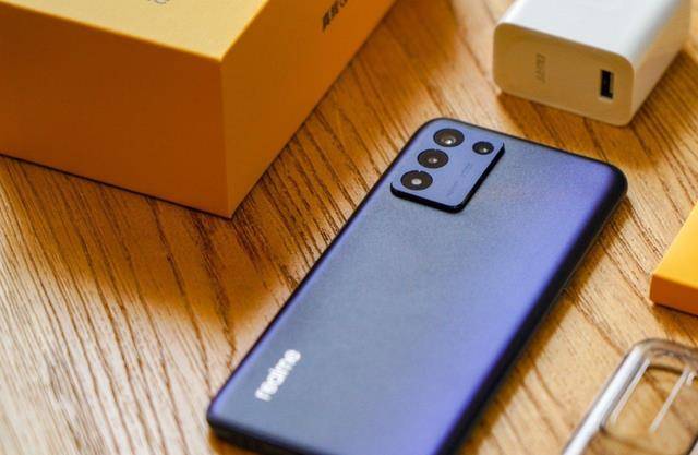 性价比千元机价格松动,128gb 5000mah 144hz,售价119