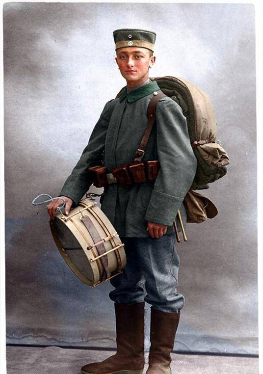 原创高清上色修复第一次世界大战前夕普鲁士士兵戎装照