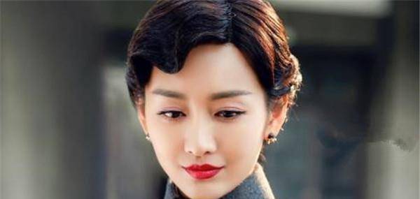 伪装者:微表情演技才是程锦云被于曼丽汪曼春碾压的真正原因!