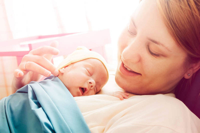 母乳喂养全攻略：产后1-7天的喂养总方案