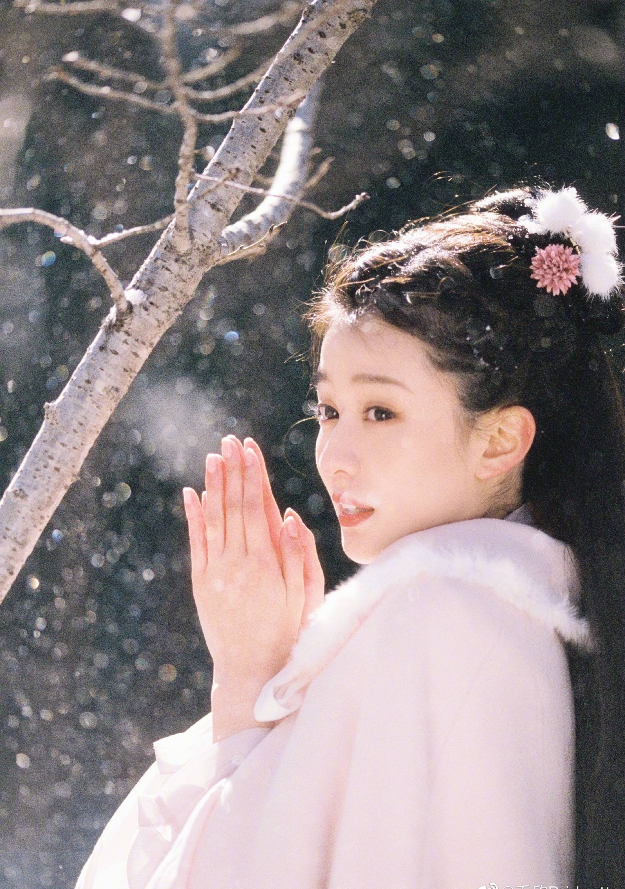 乔欣绝美古风照释出 这才是肤如凝脂我见犹怜!-沐风文化