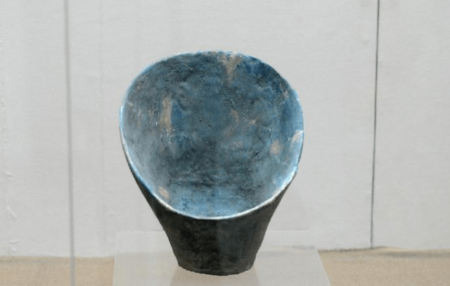 红山文化 神秘"斜口器"_新乐遗址_器物_敖汉旗