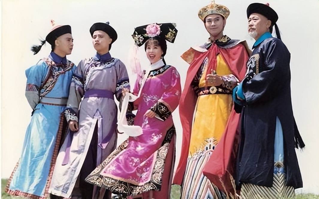 原创戏说乾隆31年有主要演员离世有人背上骂名有人弃演从商