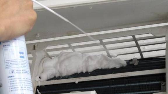 如何洗空调 来自搜狐网