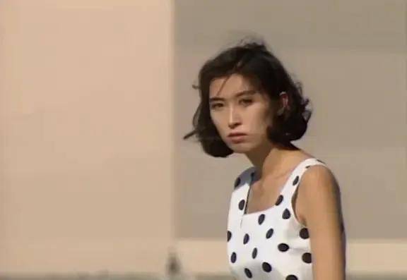 郭蔼明饰演,代表作《大时代《第三类法庭《刑事侦缉档案《笑看
