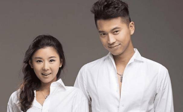 原创漂亮大方的李小萌婚姻生活非常幸福事业更是特别顺利