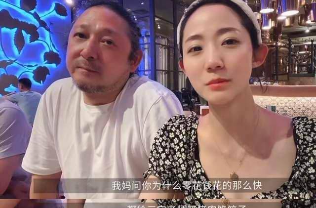 原创千惠控诉大25岁丈夫恋爱时全花自己钱两千生活费供不起三宝老师