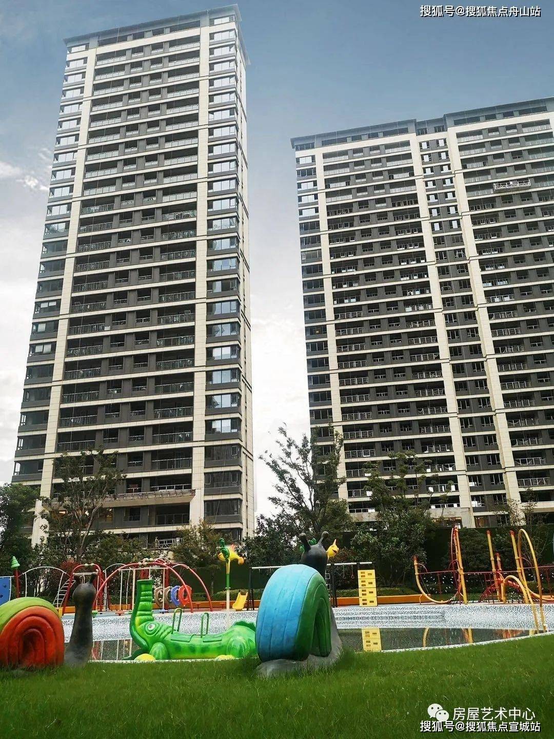 东临大运城,大润发,花样城.西靠天虹,金山路商业街,南临木渎老街.b.