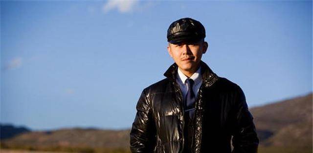 "山东卫视一哥"大冰,事业正红时浪迹天涯,今40岁依然孑然一身_生活