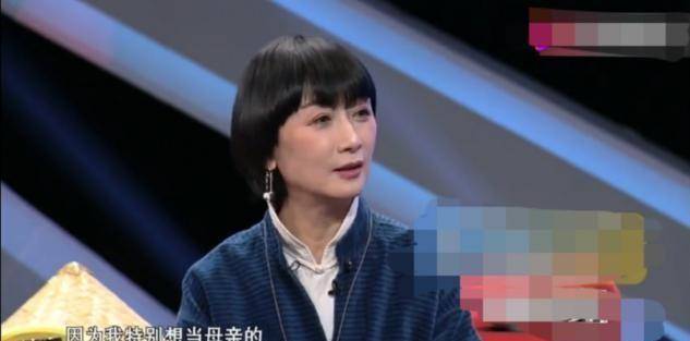 原创香菱陈剑月罕晒老公61岁侯长荣站姿笔挺老婆为拍戏险打掉孩子