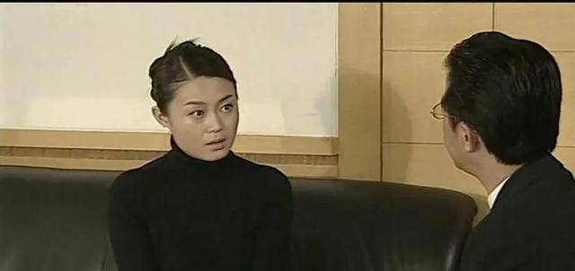 "赵家班"最美女艺人关婷娜流泪的背后,为哪般?_赵本山_化妆_杨晓燕