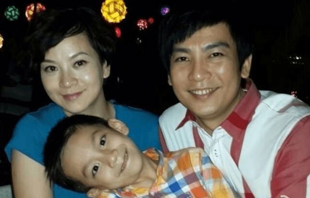 高宇比徐若琪大了差不多两年时间,不过两人看起来还