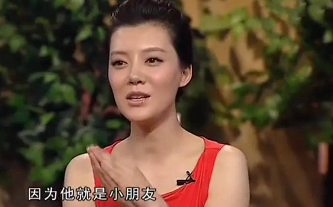 车晓却回归自我,依然在演艺圈逐梦飞翔.