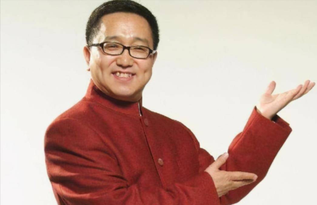 演员句号:再婚娶小11岁丫蛋,47岁老来得女,风光背后有泪水_军区_表演