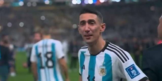 撤销！阿根廷传来喜讯：34岁夺冠功臣决定不退役，将继续助攻梅西