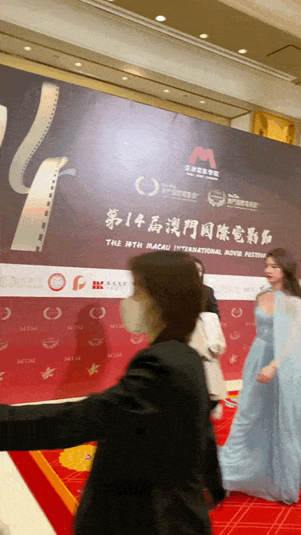 原标题：恭喜神仙姐姐刘亦菲获得澳门国际电视节最佳女主角
