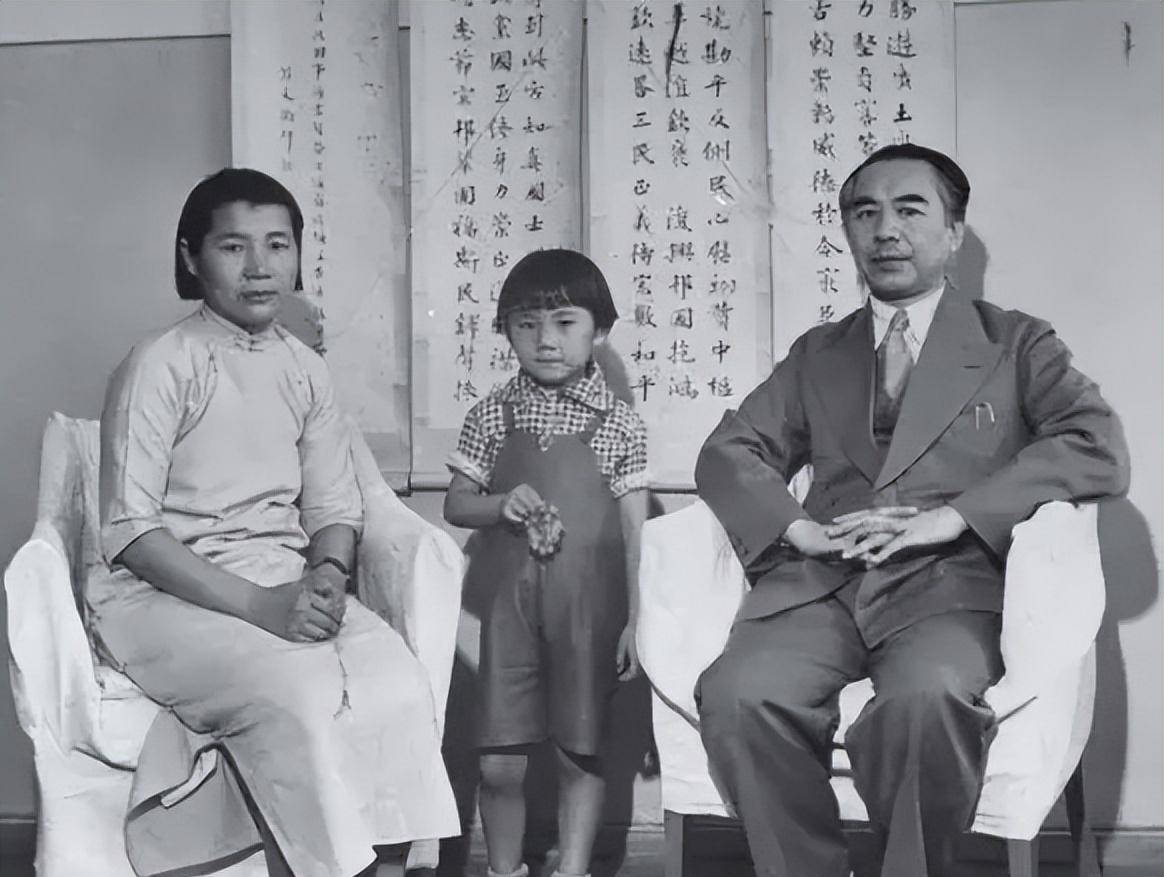 1949���½����������������ң�11���������ţ�ǽ������8���� ...