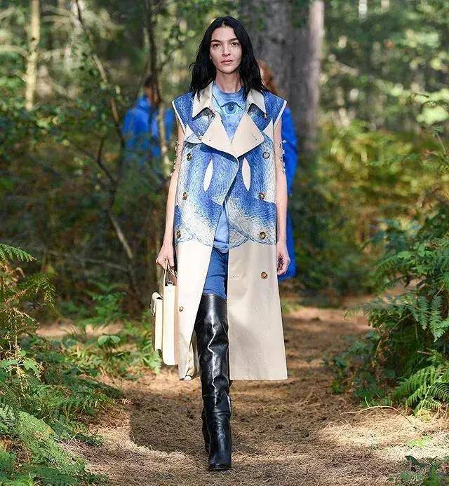 ������ͬ����λ40+��ģ����˿����ϡ�У�C��ǰŮ�������� ...