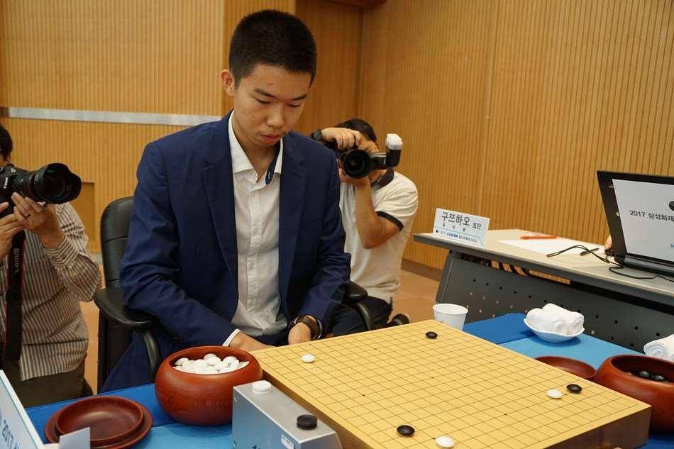 8日围棋赛事 朴廷桓围甲力斩中国上将 辜梓豪完胜韩曾经第一人