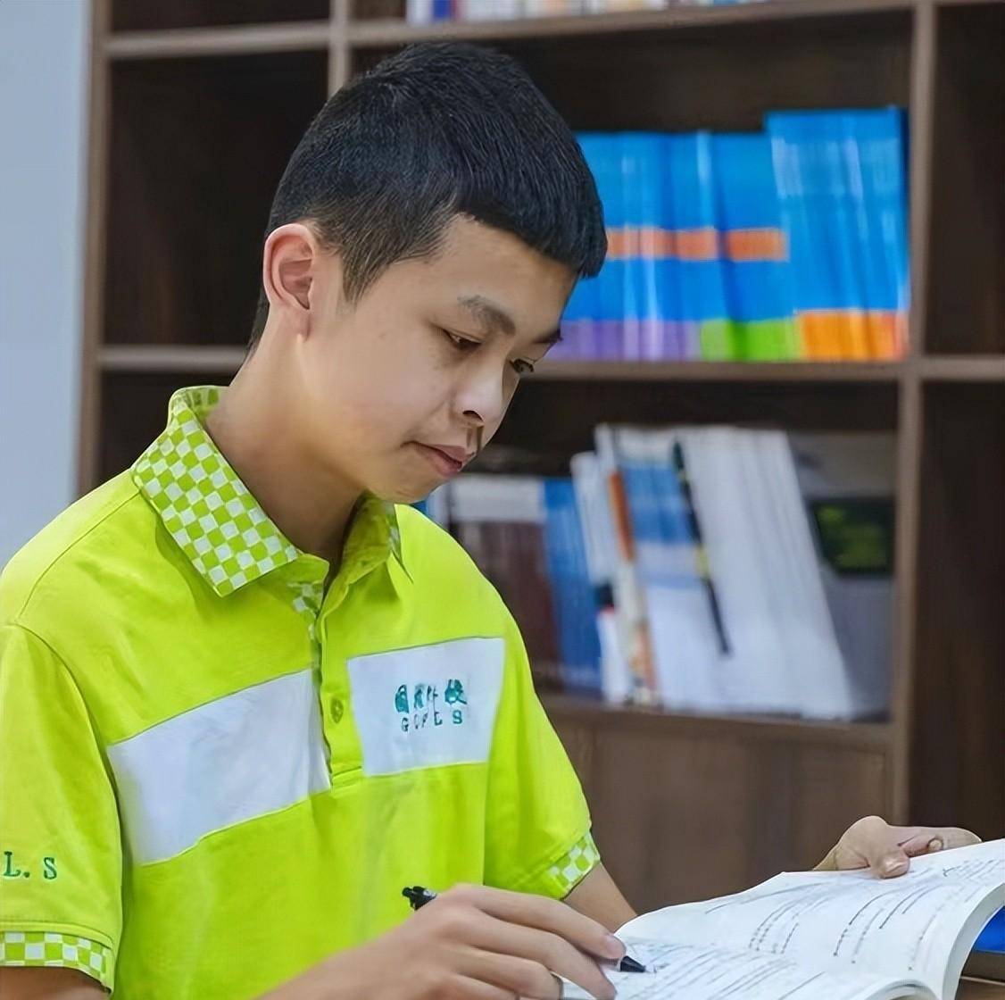 广西14岁少年被清华录取，本硕博连读，如何才能像他那样优秀？