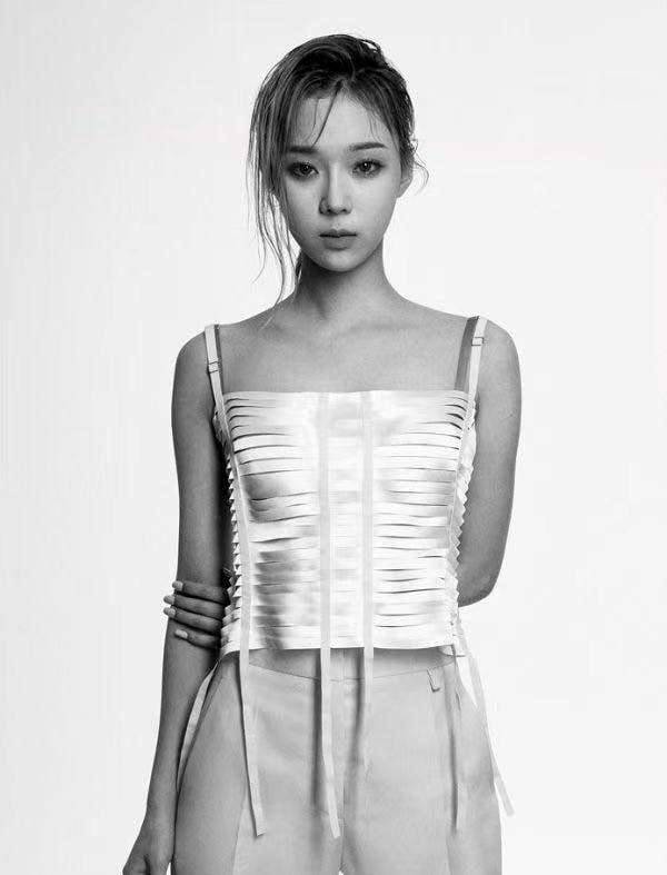 ����4���£�aespa�ߵ���������Ʒ���ԣ��ɸ���BLACKPINK ...